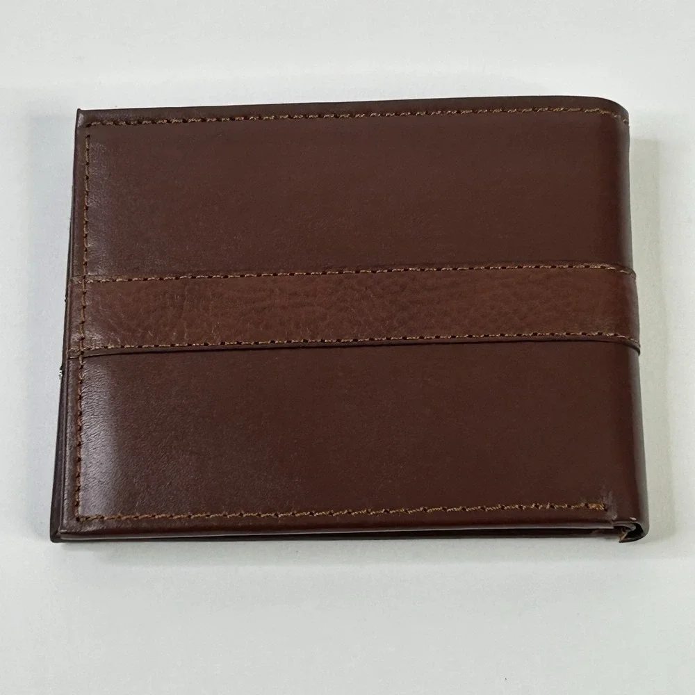Tommy Hilfiger Mens Leather Billfold Wallet Flip ID Passcase Brown Logo FLAWS**